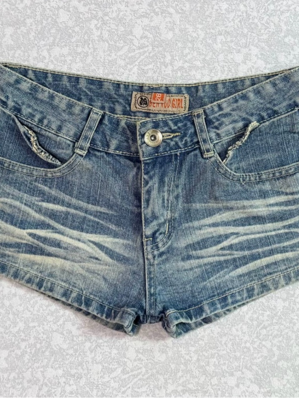 Retro Washed Blue Denim Short - Casual Low-Rise Women's Short